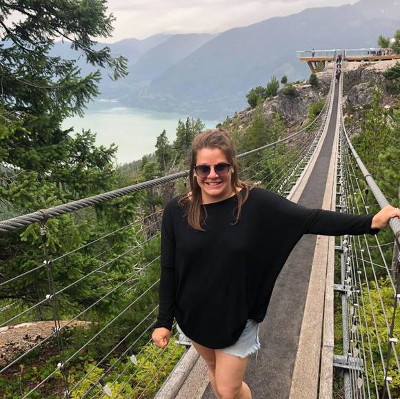 Meet your Posher, Krystal - Picture 1 of 1